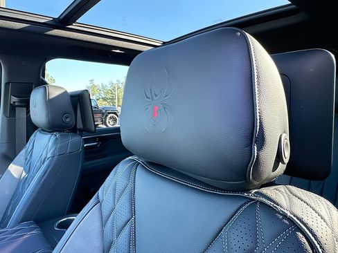 New 2025 Chevrolet Tahoe Premier image 37