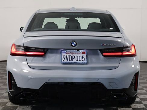 Used 2025 BMW M340i w/ Premium Package image 5