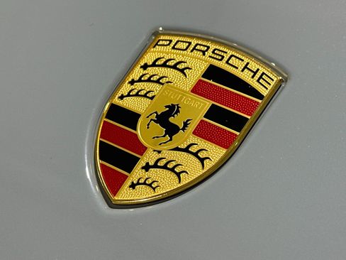 Used 2024 Porsche Cayenne Turbo GT AWD/4WD image 33