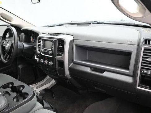 Used 2017 RAM 1500 ST w/ SXT Appearance Group AWD/4WD image 8