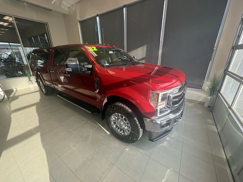 Used 2022 Ford F350 Lariat w/ Lariat Ultimate Package AWD/4WD image 2
