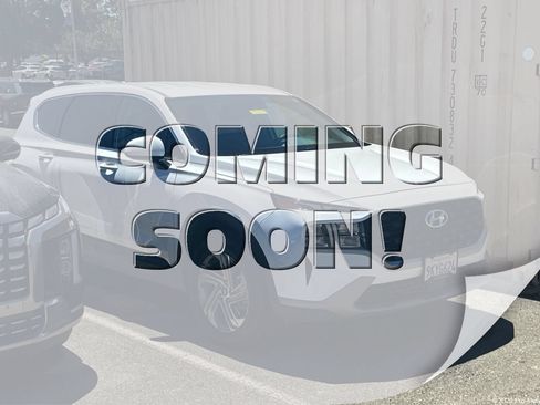 Used 2023 Hyundai Santa Fe SE FWD image 1