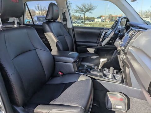 Used 2024 Toyota 4Runner TRD Off-Road Premium w/ Moonroof Package image 31