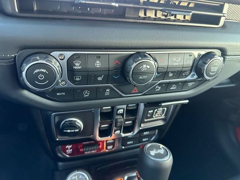 New 2026 Jeep Wrangler Rubicon image 20