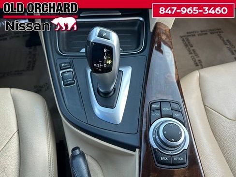 Used 2013 BMW 328i xDrive Sedan AWD/4WD image 17
