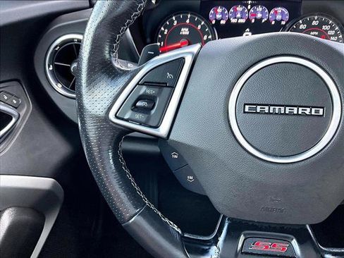 Used 2021 Chevrolet Camaro SS RWD image 18