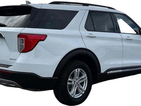 Used 2023 Ford Explorer XLT w/ Equipment Group 202A image 20
