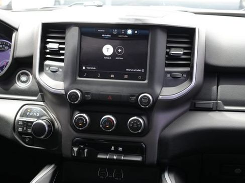 Used 2022 RAM 1500 Lone Star AWD/4WD image 15