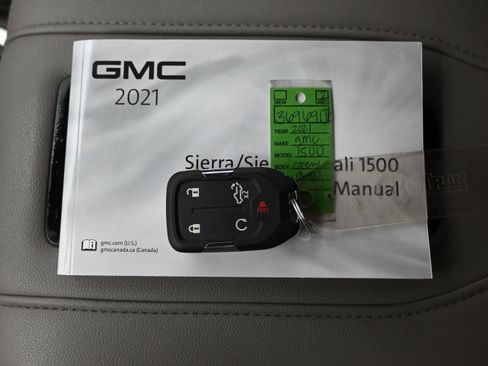 Used 2021 GMC Sierra 1500 SLT RWD image 19
