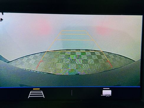 Used 2020 Chevrolet Silverado 1500 Custom w/ Custom Value Package image 19