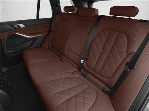 New 2026 BMW X5 xDrive50e image 18