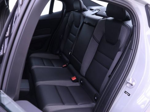 Used 2024 Volvo S60 T8 Ultimate image 16