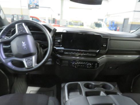 Used 2023 Chevrolet Silverado 1500 RST image 10