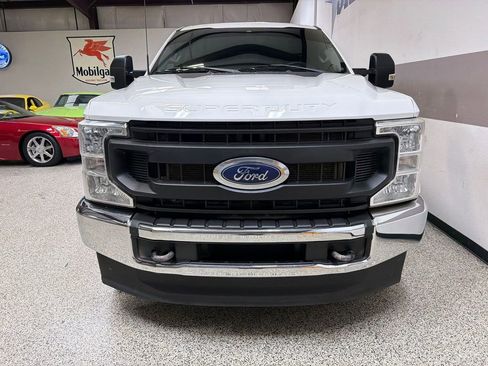 Used 2022 Ford F350 XL w/ Power Equipment Group AWD/4WD image 28