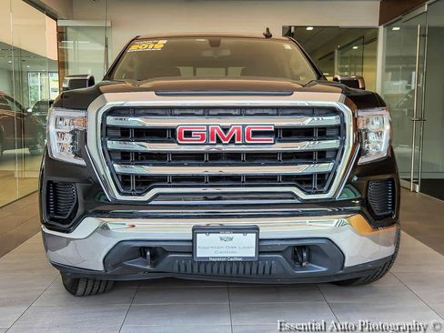 Used 2019 GMC Sierra 1500 SLE w/ SLE Value Package AWD/4WD image 5