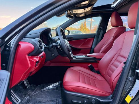 Used 2022 Lexus IS 350 F Sport image 12