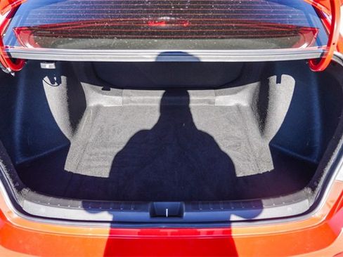 Used 2023 Honda Civic Sport image 27