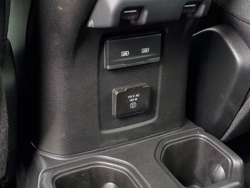 Used 2026 Jeep Wrangler Unlimited Rubicon AWD/4WD image 26