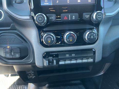 New 2026 RAM 3500 Tradesman w/ Chrome Appearance Group image 30