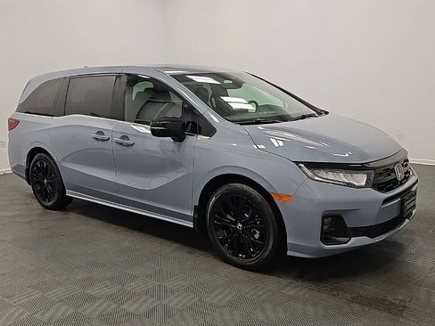 New 2026 Honda Odyssey Sport-L image 2