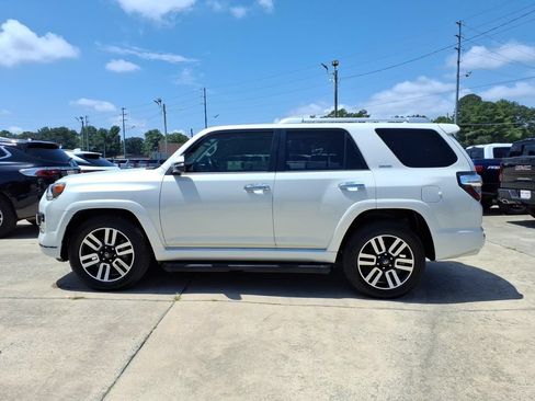 Used 2023 Toyota 4Runner Limited RWD image 4