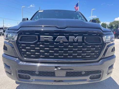 New 2026 RAM 1500 Express AWD/4WD image 8