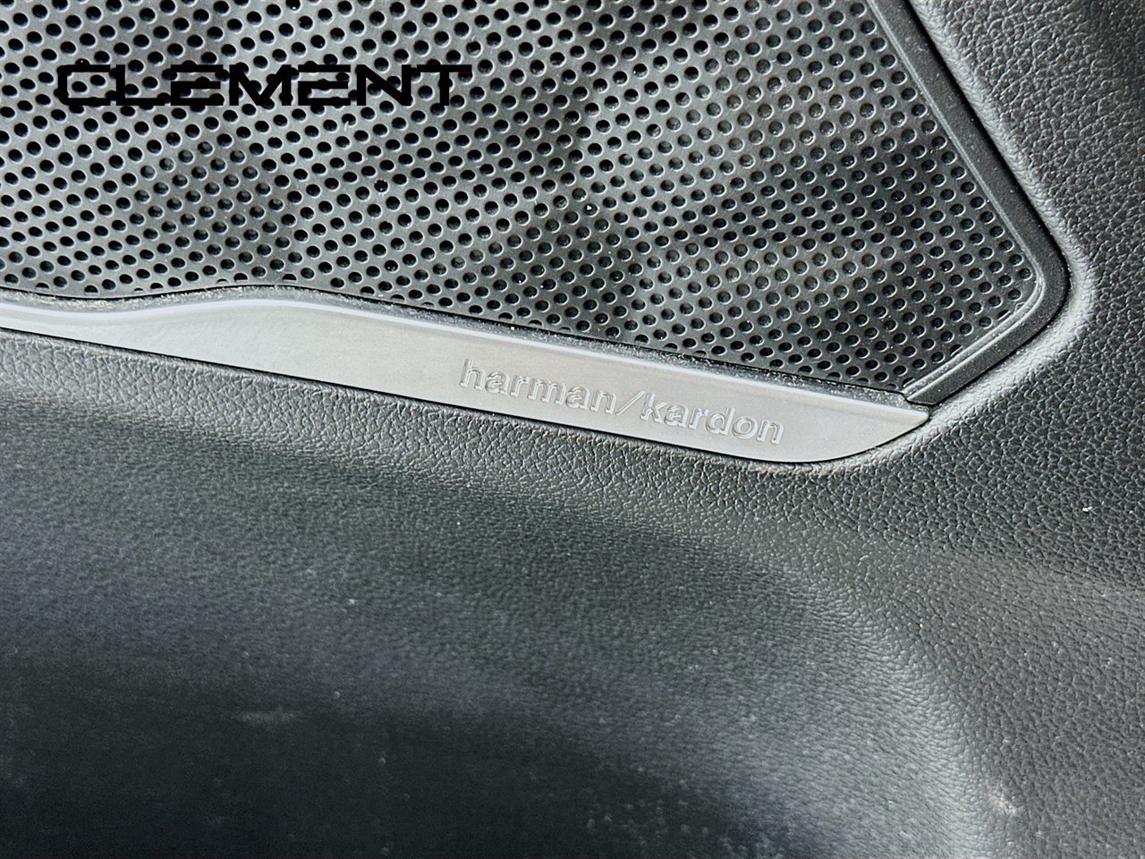 Used 2021 Hyundai Santa Fe Limited FWD image 27