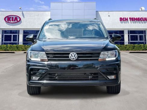 Used 2020 Volkswagen Tiguan SE R-Line FWD image 2