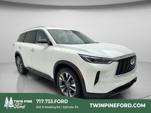 Used 2023 INFINITI QX60 Luxe w/ Cargo Package AWD/4WD image 1