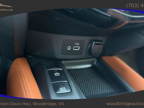 Used 2018 Nissan Rogue SL w/ Premium Package AWD/4WD image 30