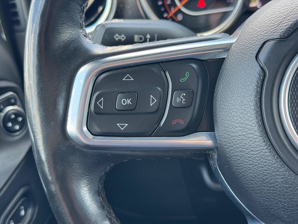Used 2021 Jeep Wrangler Unlimited Sahara AWD/4WD image 17