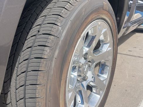 Used 2017 RAM 1500 Laramie image 8