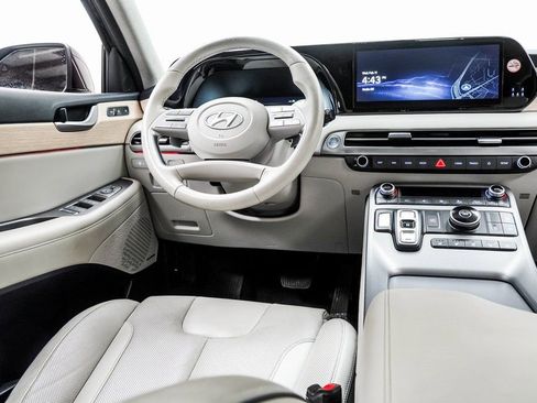 Used 2024 Hyundai Palisade Limited FWD image 24