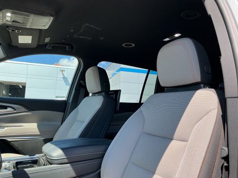 Used 2024 Chevrolet Traverse LT w/ LPO, Floor Liner Package AWD/4WD image 8