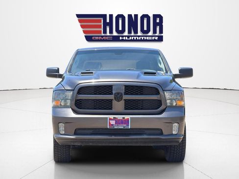 Used 2019 RAM 1500 Express w/ Wheel & Sound Group AWD/4WD image 9