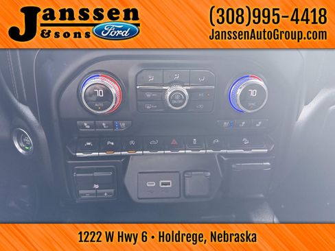Used 2021 GMC Sierra 1500 AT4 w/ AT4 Value Package AWD/4WD image 27