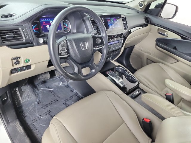 Used 2019 Honda Pilot Touring image 19