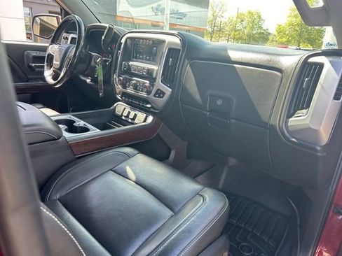 Used 2018 GMC Sierra 1500 SLT AWD/4WD image 14