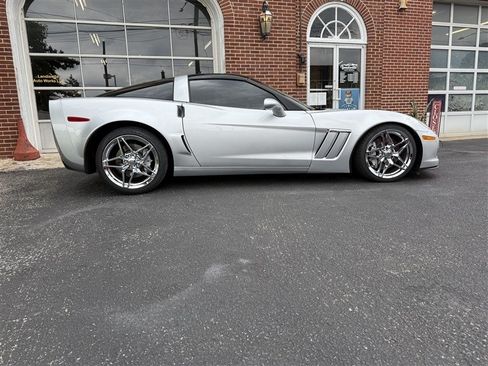 Used 2013 Chevrolet Corvette Grand Sport RWD image 1