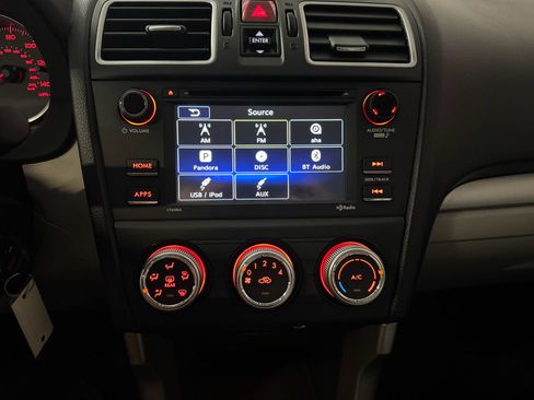 Used 2017 Subaru Forester 2.5i w/ Alloy Wheel Package AWD/4WD image 24