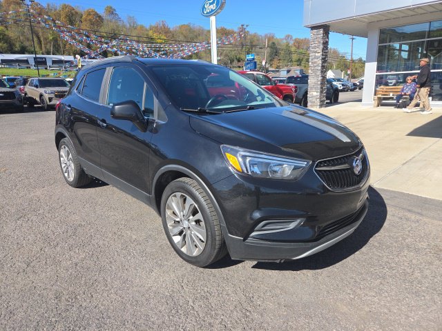Used 2020 Buick Encore Preferred FWD image 2