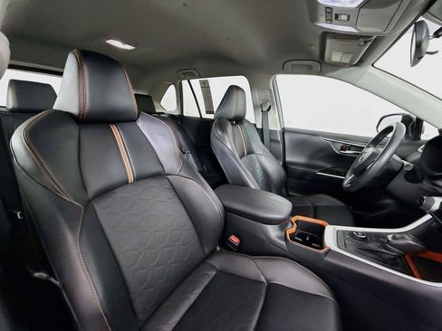 Certified 2024 Toyota RAV4 Adventure AWD/4WD image 40