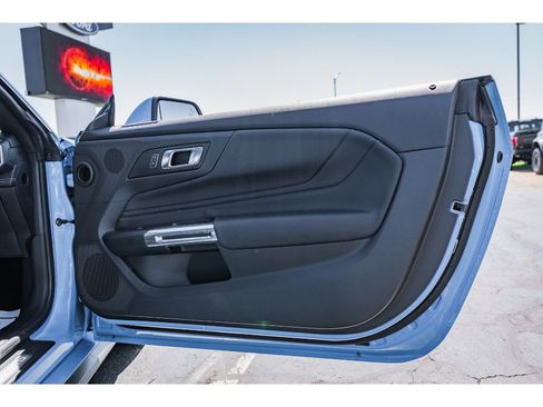 Used 2025 Ford Mustang GT Premium RWD image 21