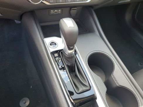 Used 2025 Nissan Altima 2.5 S FWD image 18
