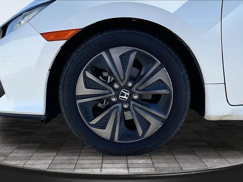 Used 2019 Honda Civic EX image 27