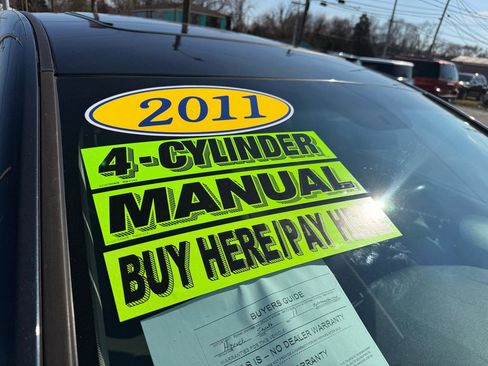 Used 2011 Hyundai Sonata GLS image 2