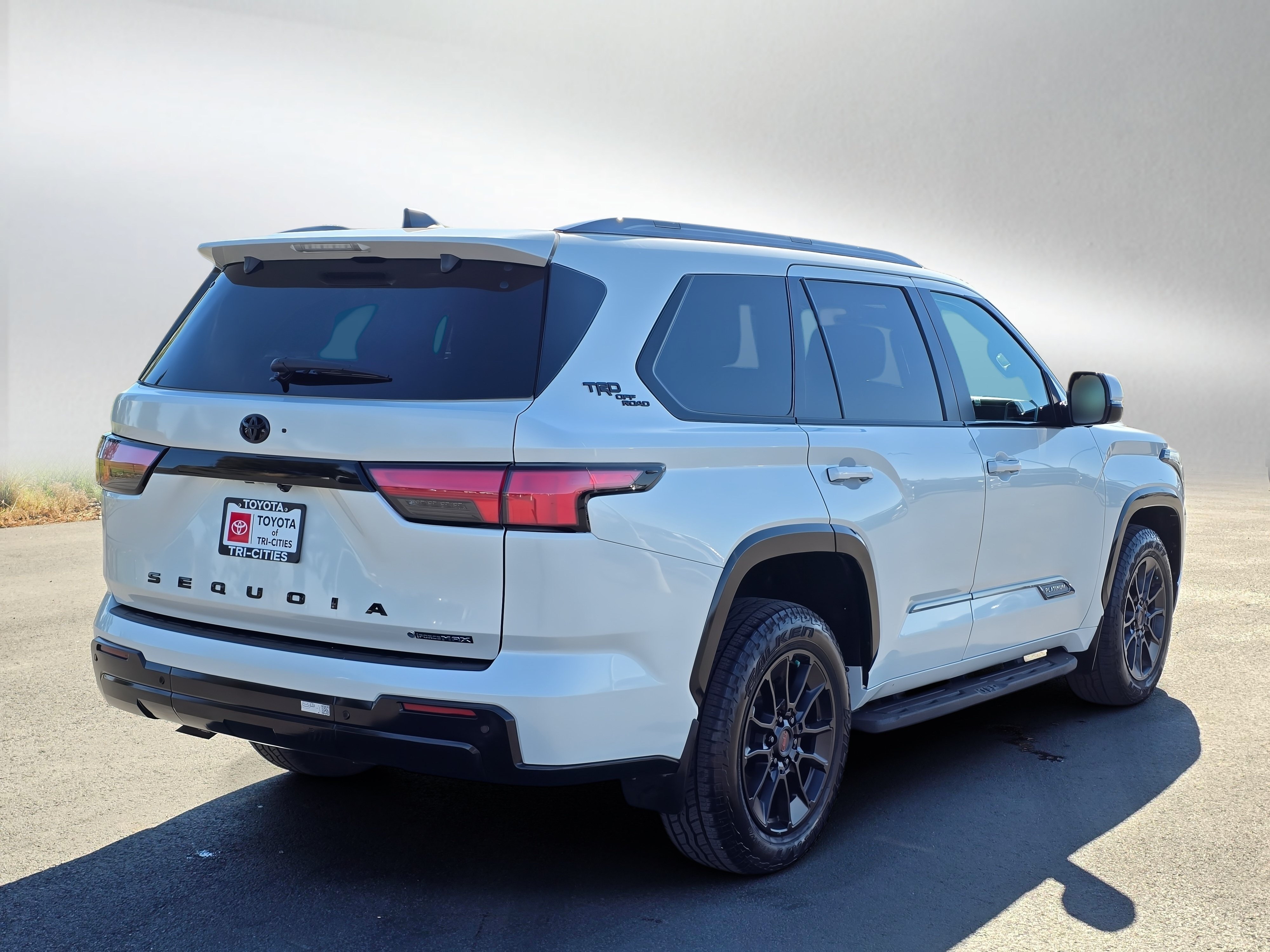 Certified 2025 Toyota Sequoia Platinum w/ TRD Off-Road Package AWD/4WD image 5