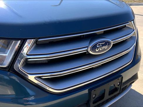 Used 2016 Ford Edge Titanium w/ Equipment Group 301A image 32