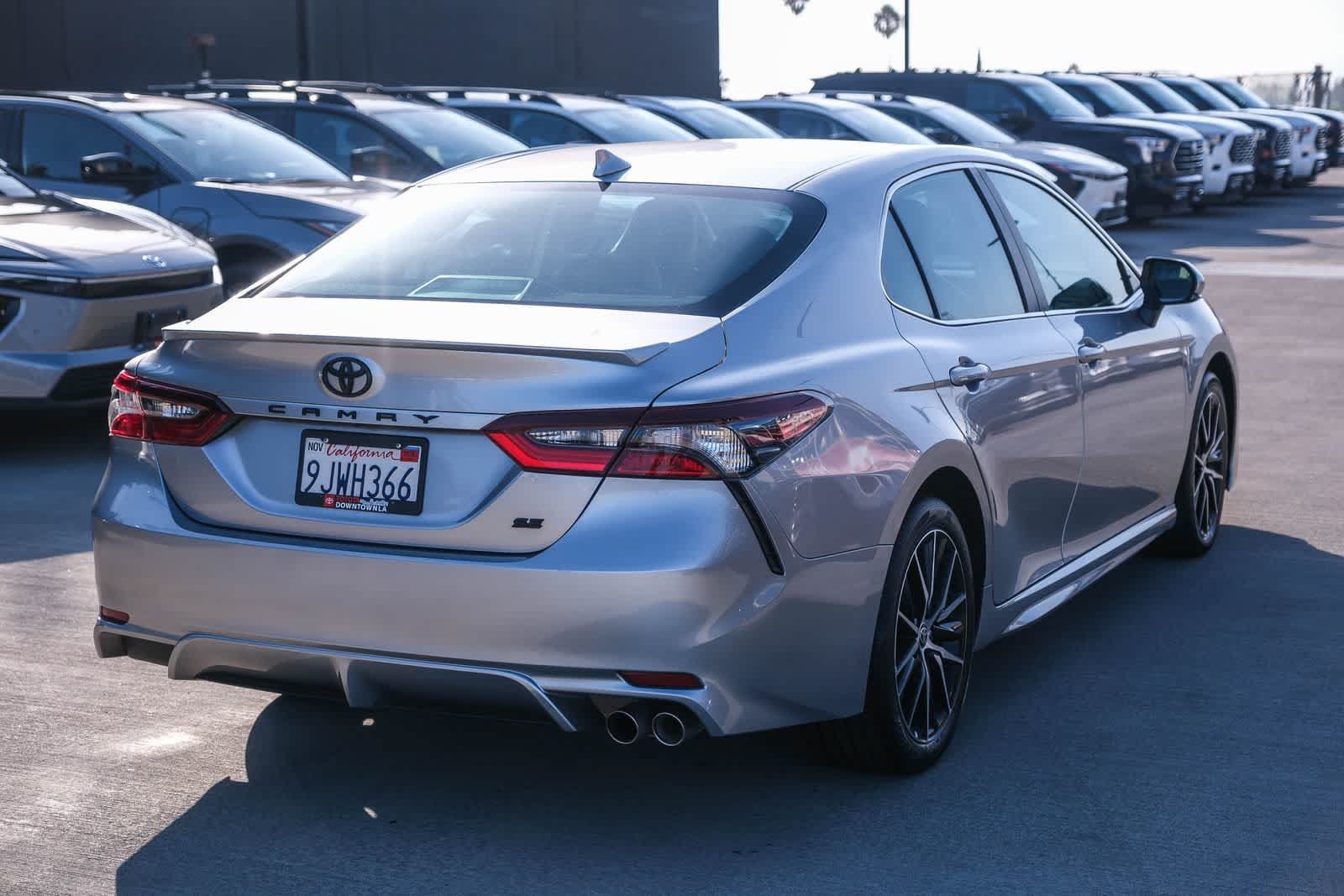 Certified 2024 Toyota Camry SE FWD image 4