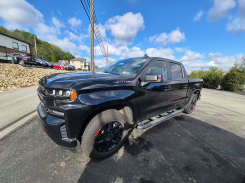 Used 2021 Chevrolet Silverado 1500 RST w/ Redline Edition AWD/4WD image 4